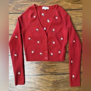 La Hearts Red Daisy Embroidered Sweater Women’s Size Small